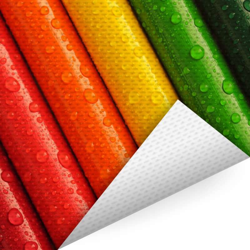 Banen frontlit-doek in rood, oranje, geel en groen met een witte, omgeslagen achterkant