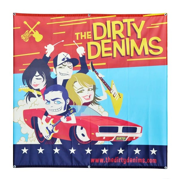 Vierkant heavytex-doek met een kleurrijke cartoon van een band in een rode auto